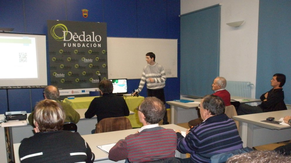 Jornadas sobre Software libre en la Fundación Dédalo de Tudela. 