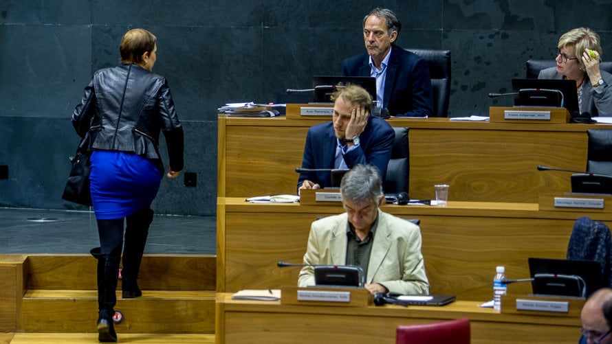 Pleno del Parlamento de Navarra. IÑIGO ALZUGARAY. -58