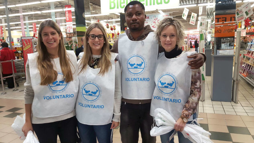Voluntarios del Banco de Alimentos en Tudela.