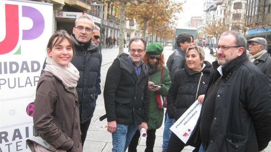 Campaña electoral de Unidad Popular en la avenida Carlos III de Pamplona. EP.