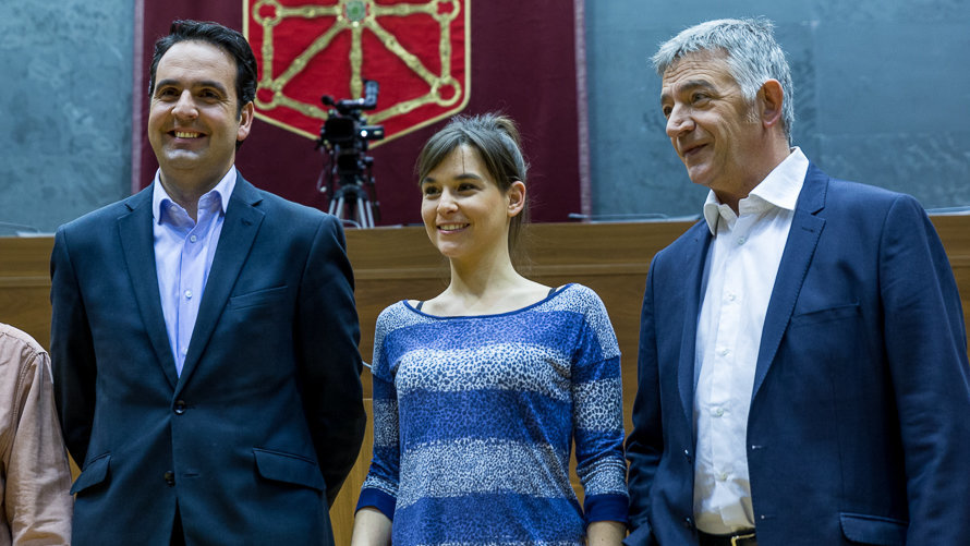 Debate electoral con los candidatos de  UPN-PP (Iñigo Alli), PSOE (Jesús María Fernández), Podemos (Ione Belarra), Unidad Popular (Begoña Alfaro), Geroa Bai (Koldo Martínez) y EH-Bildu (Sabino Cuadra)-14. IÑIGO ALZUGARAY