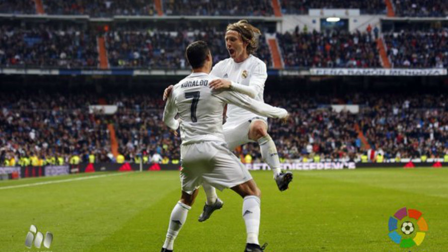 Cristiano y Modric celebran un gol del Real Madrid. Foto LFP.