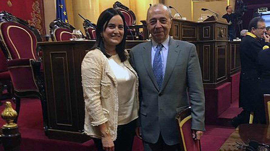 Cristina Sanz y Pérez Lapazarán, senadores del PP