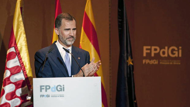 El rey Felipe VI durante su discurso en la gala de entrega de los Premios Fundación Princesa de Girona.Efe