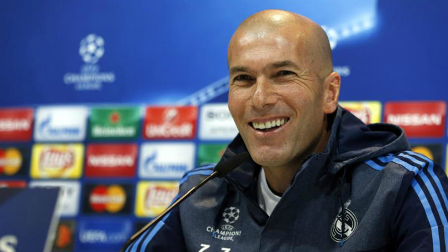 Zinedine Zidane, entrenador del Real Madrid, en rueda de prensa. Efe.