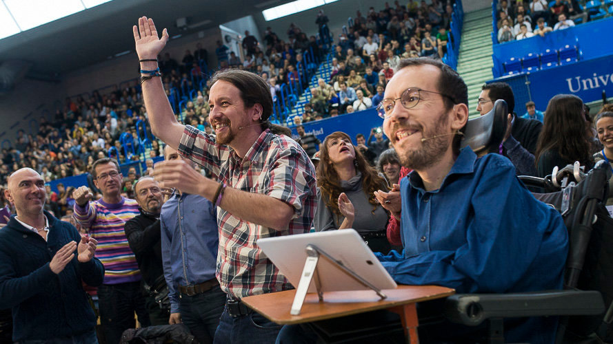 El polideportivo de la UPNA acoge un acto de Podemos con Pablo Iglesias y Pablo Echenique. PABLO LASAOSA 5