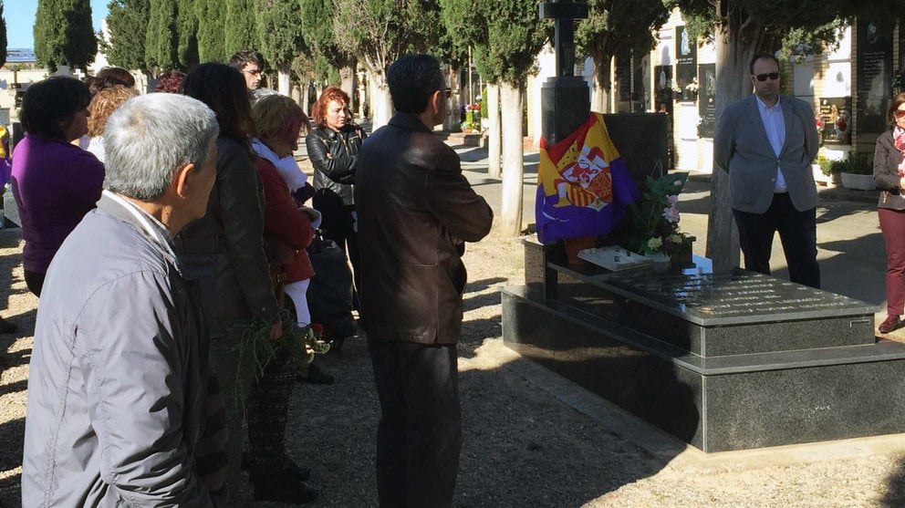 El PSN-PSOE de Fustiñana homenajea a los fusilados.