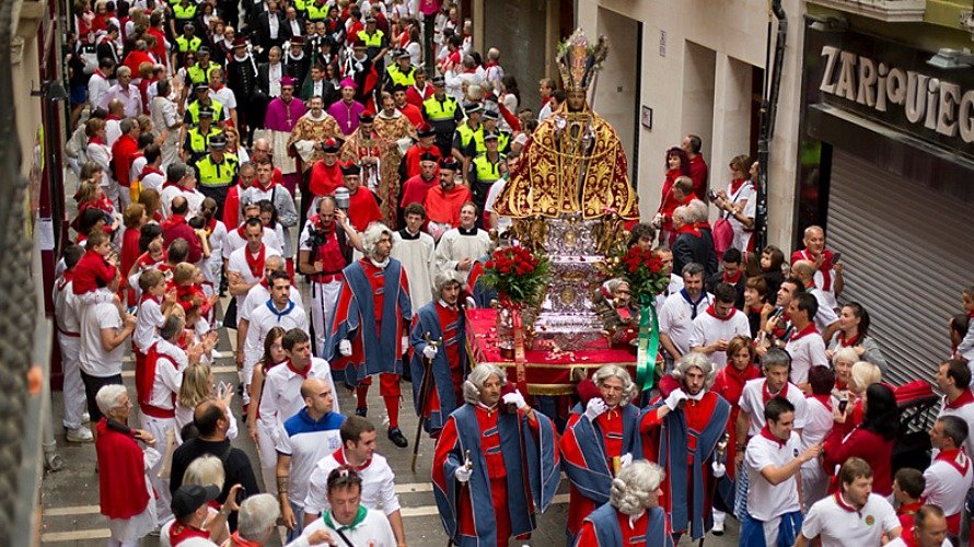 Procesión de San Fermín en Pamplona. 7 julio 2014. Sanfermines. JESÚS GARZARÓN 5