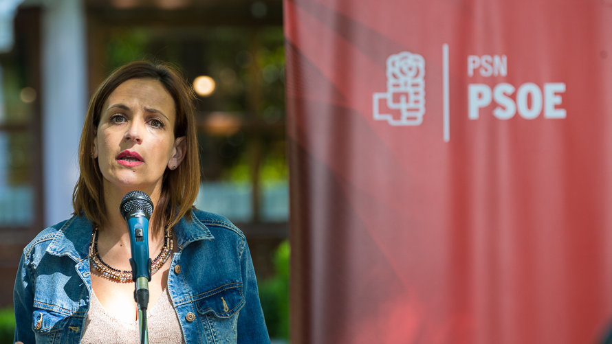 María Chivite y Guzmán Garmendia presentan la propuesta de Ley de Transparencia que PSN va a registrar en el Parlamento de Navarra (7). IÑIGO ALZUGARAY