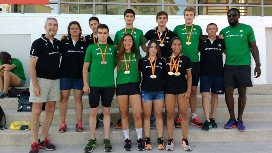 Participantes del equipo Grupompleo de Pamplona.