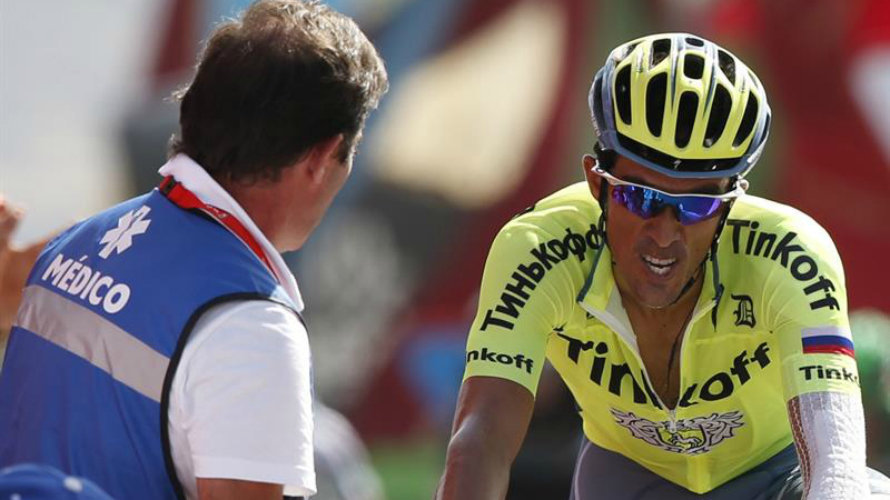 Alberto Contador sufriendo en la Vuelta 2016. Efe.