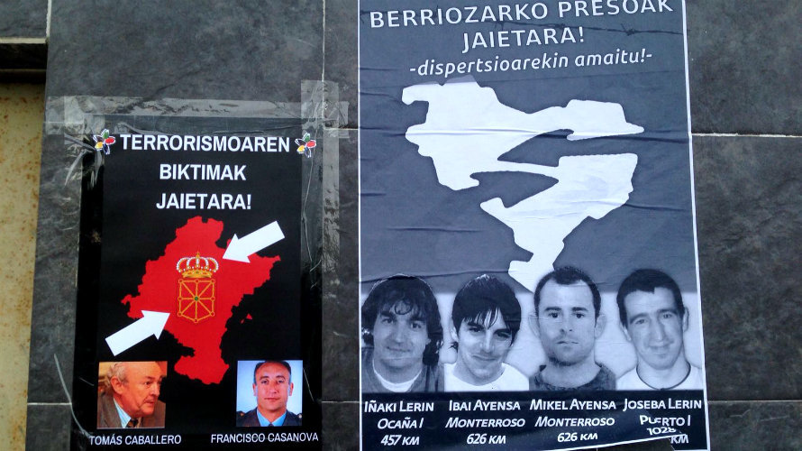 El cartel colocado por Covite junto a los de la izquierda abertzale, asesinados junto a sus asesinos.