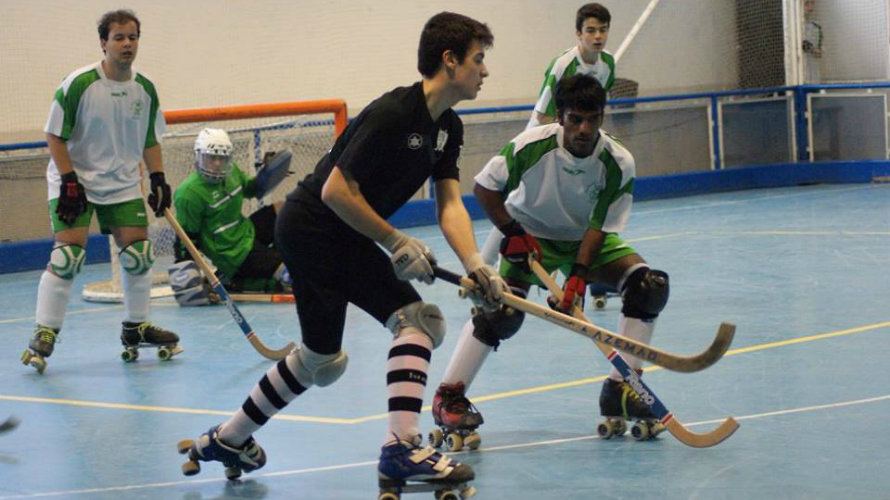 Partido de hockey patines. Foto facebook Iruña hockey.
