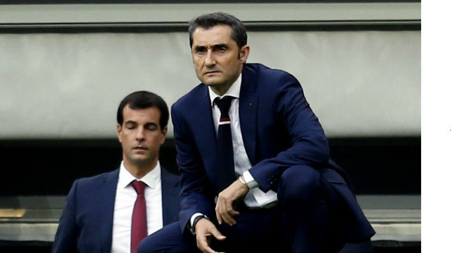 Ernesto Valverde en el banquillo del Athletic. Lfp.
