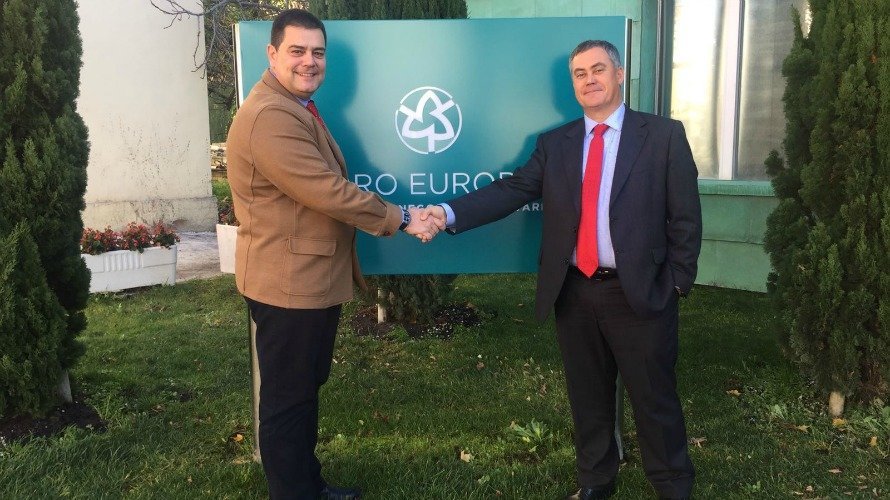 Mutua Universal y Foro Europeo firman un acuerdo de colaboración. 
