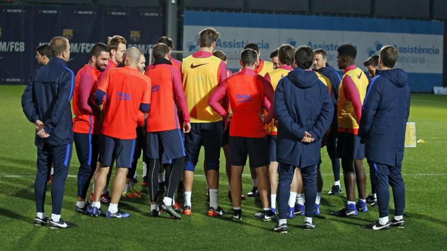 Entrenamiento del equipo azulgrana. Web Fc Barcelona.
