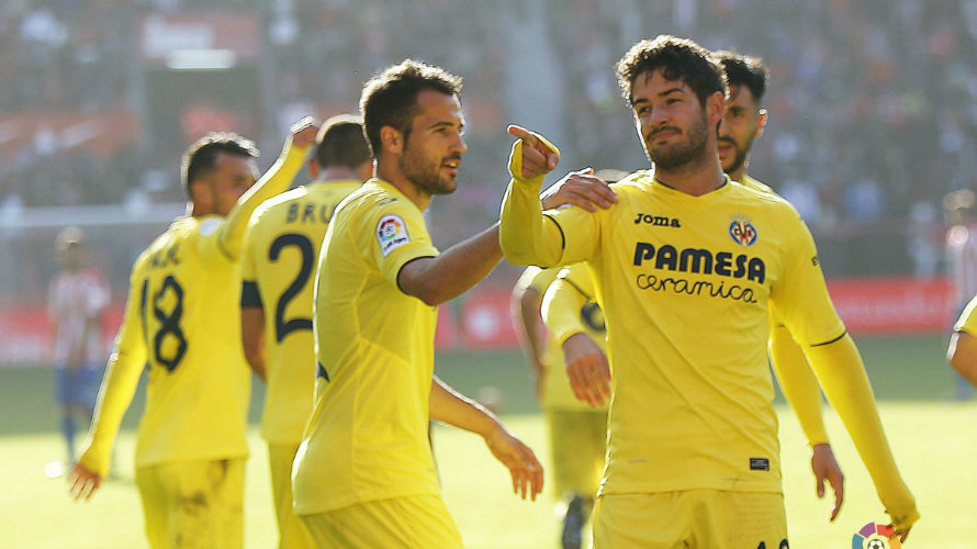 Pato celebra la victoria del Villarreal en Gijón. Lfp.