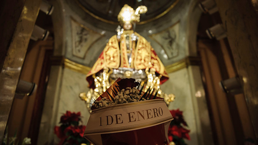 1 de Enero, Primera de las misas de la escalera de San Fermín. MIGUEL OSÉS_21 (21)