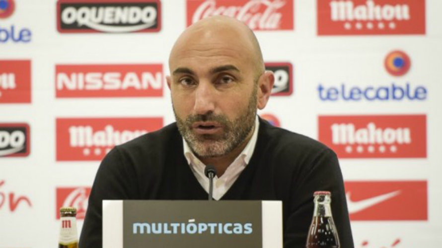 Abelardo en rueda de prensa. Foto web Sporting.
