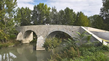 Puente de Miluce en el parque fluvial del Arga AYUNTAMIENTO DE PAMPLONA
