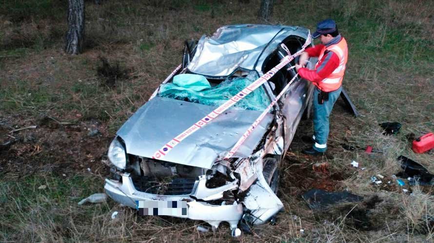 Accidente en Cadreita que ha tenido lugar este lunes por la mañana y eln el que el conductor ha dado positivo enmetanfetamina. PFORAL