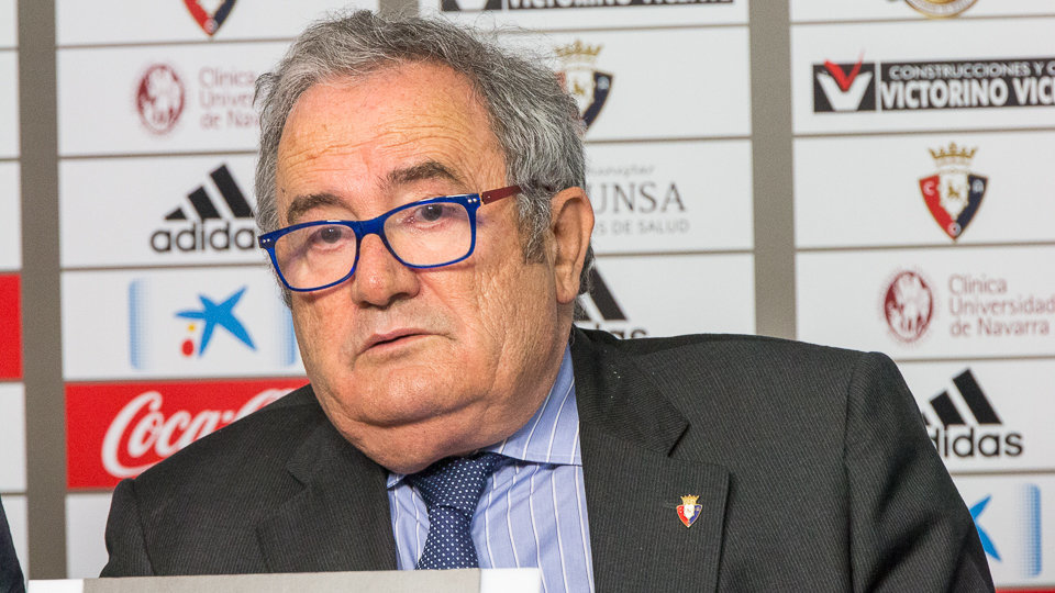 El presidente de Osasuna, Luis Sabalza, y su Junta Directiva analizan la situación del equipo y el club (35). IÑIGO ALZUGARAY