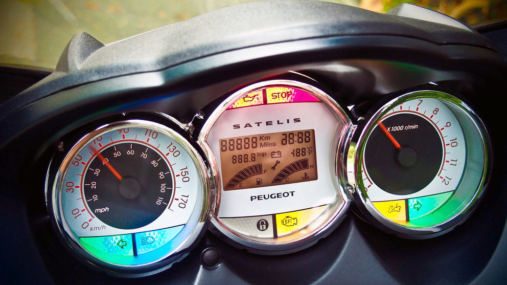 Imagen del cuentakilómetros de un vehículo.