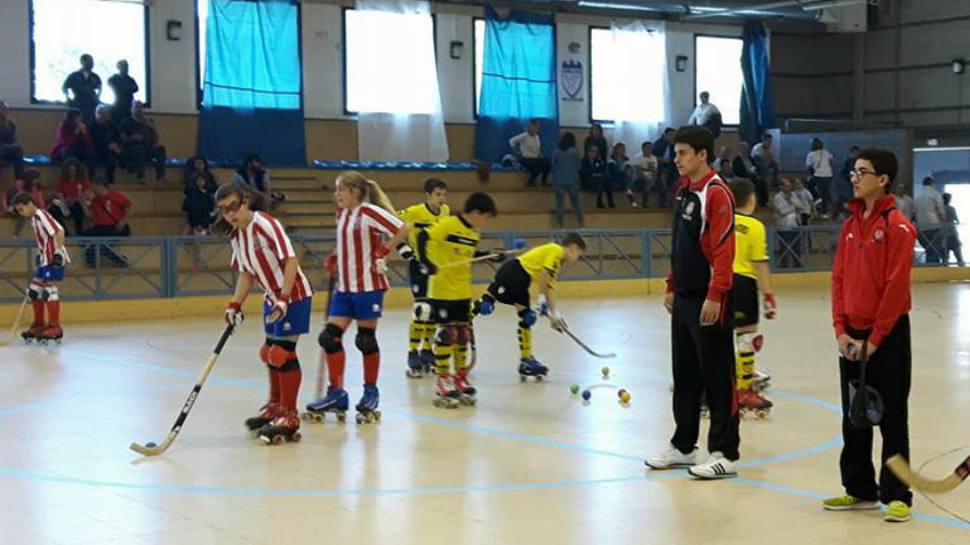 Partidos de hockey sobre patines. Foto facebook UDC Rochapea.