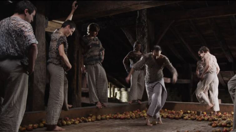 Imagen de la película 'Dantza' de Telmo Esnal, que se rueda en Leitza.