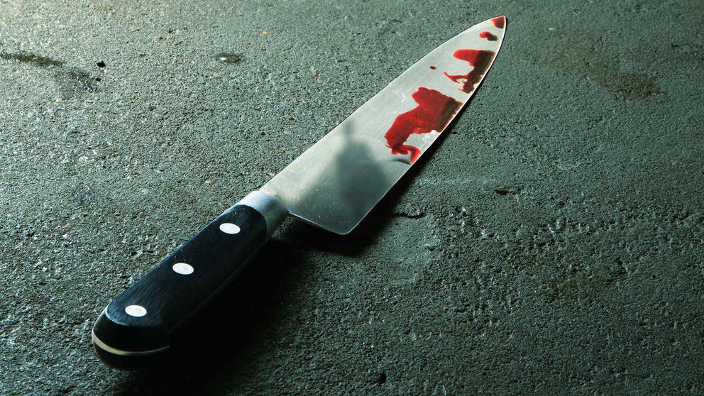 Imagen de un cuchillo con restos de sangre. ARCHIVO