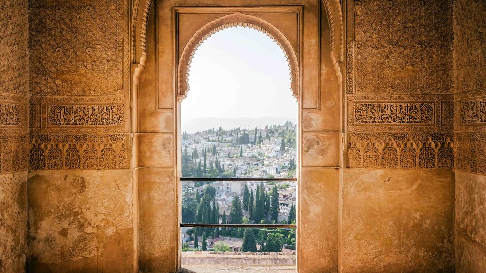 La Alhambra de Granada, vista por Victoriano Izquierdo.