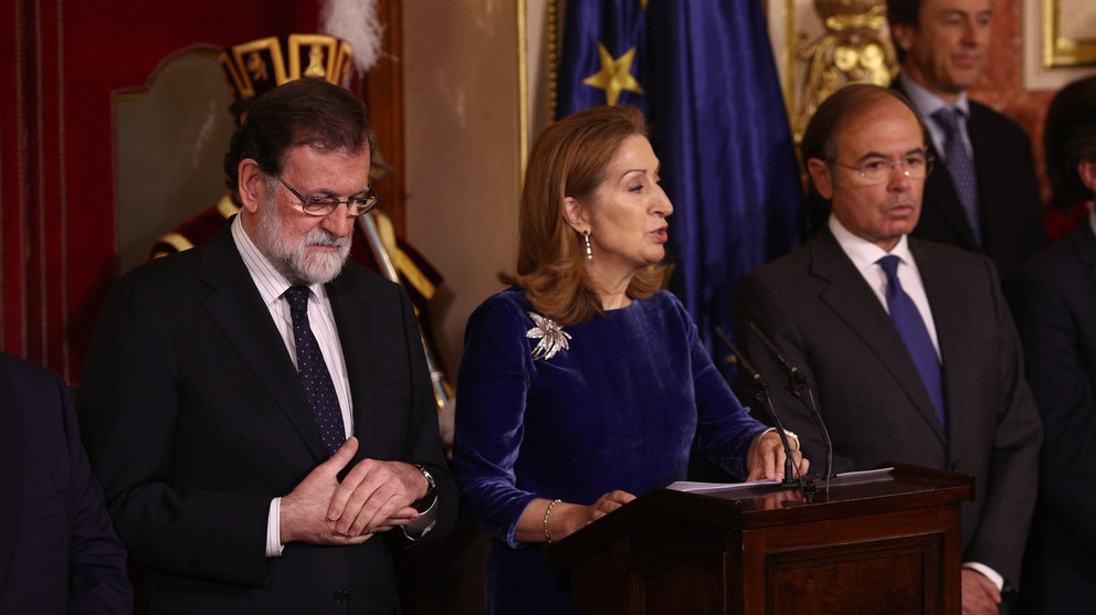 Mariano Rajoy, Ana Pastor y Pío García Escudero durante la celebración del Día de la Constitución en el Congreso de los Diputados EP