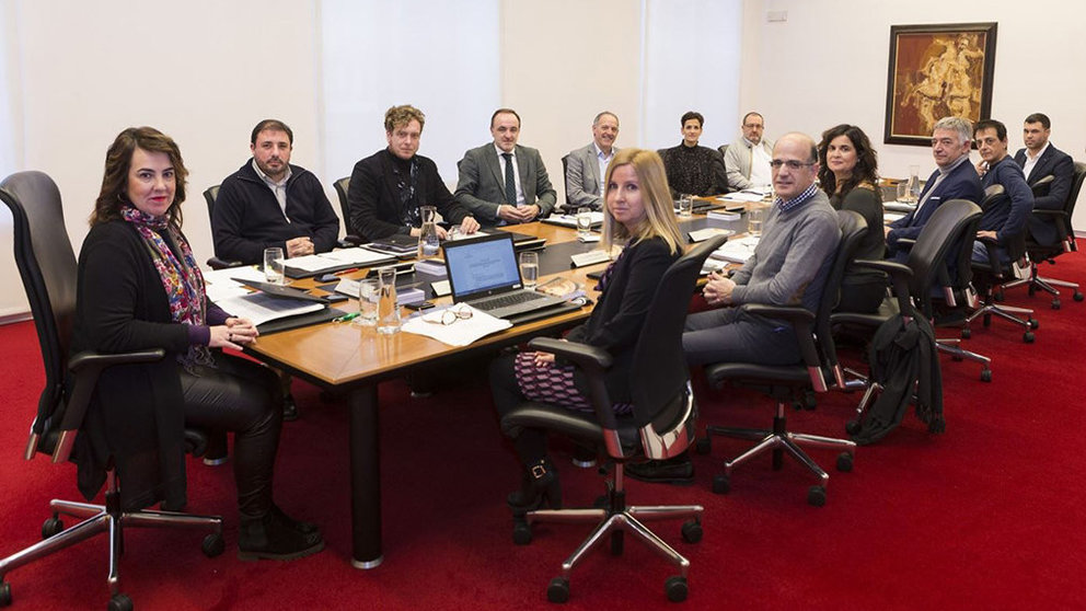 Mesa y Junta de Portavoces en el Parlamento de Navarra EUROPA PRESS