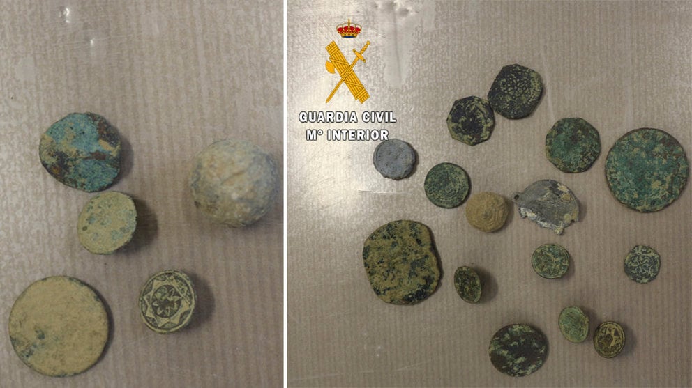 Material recuperado del investigado por expolio de yacimientos en Navarra. GUARDIA CIVIL