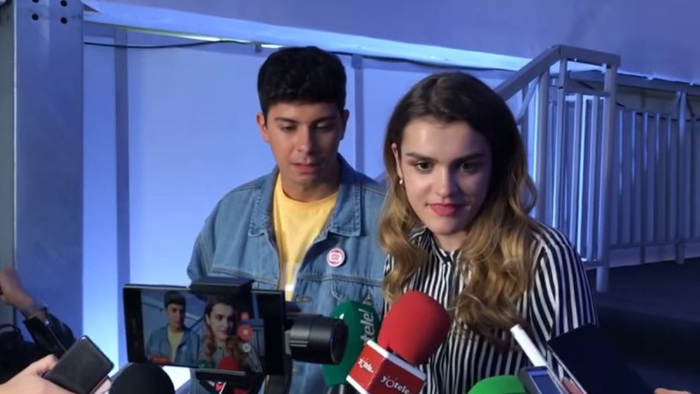 Amaia y Alfred atienden a los medios españoles tras quedar en la posición 23 en el festival de Eurovisión. YOUTUBE