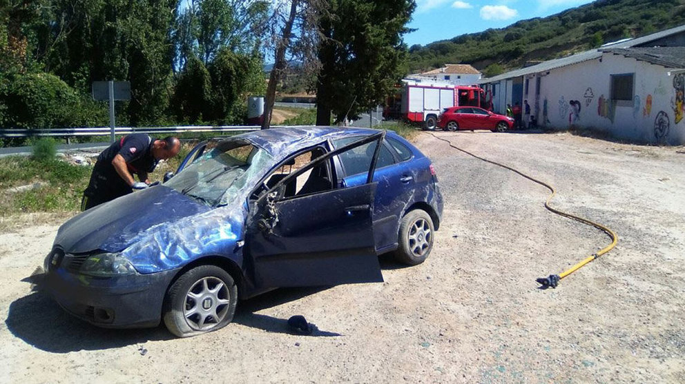 Accidente de un vehículo en Pueyo BOMBEROS DE NAVARRA