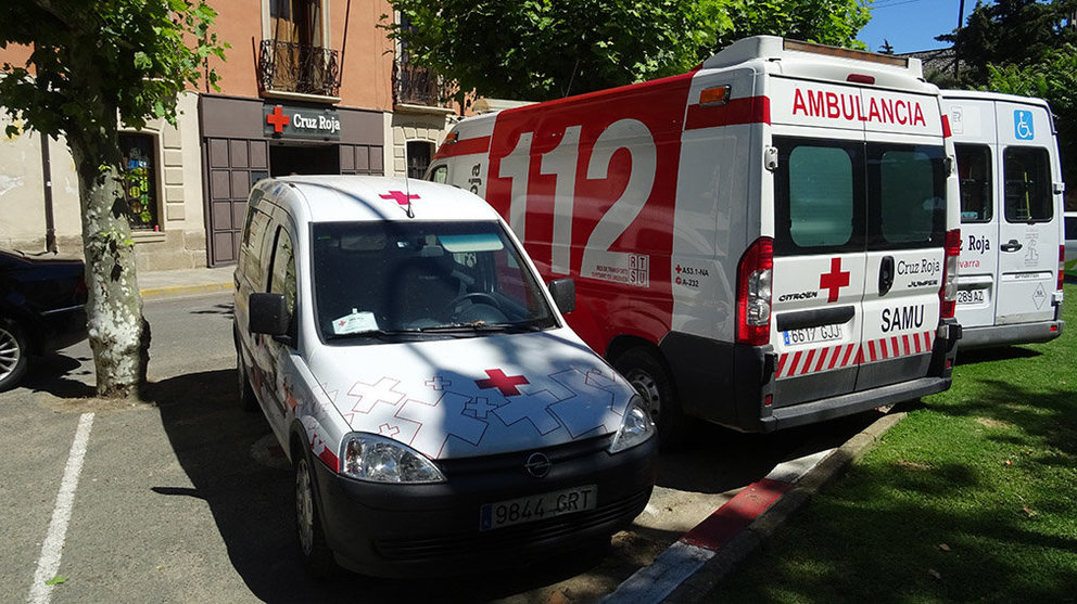 Ambulancias junto a la sede de Cruz Roja en Tudela. GOBIERNO DE NAVARRA