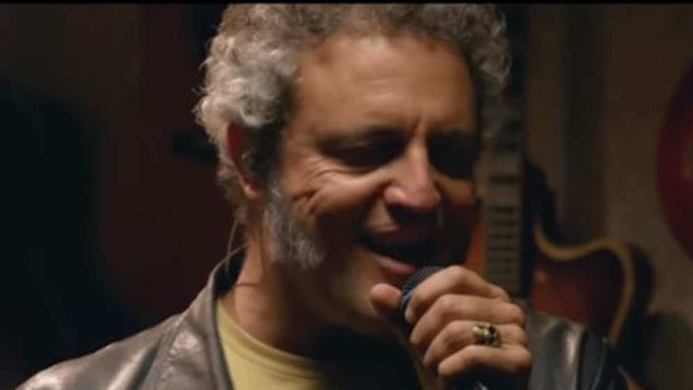 El cantante Carlos Tarque, en el videoclip de uno de los temas de su último disco