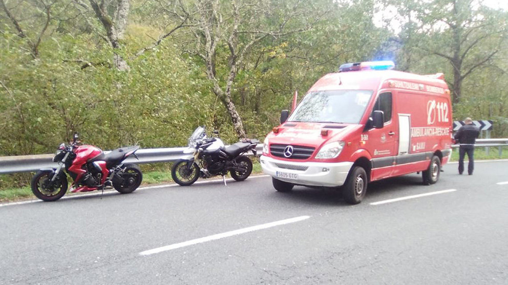 Accidente de moto en Lizoáin BOMBEROS DE NAVARRA