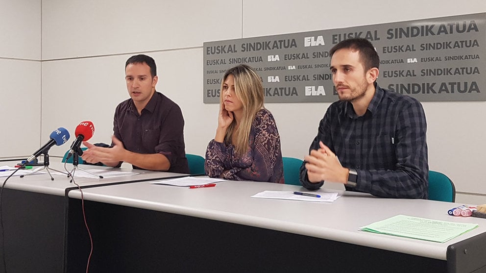Rueda de prensa del sindicato ELA para valorar el proyecto de presupuestos de Navarra para 2019 Foto ELA