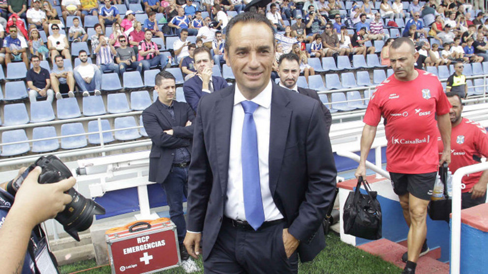 José Luis Oltra dirige al Tenerife La Liga