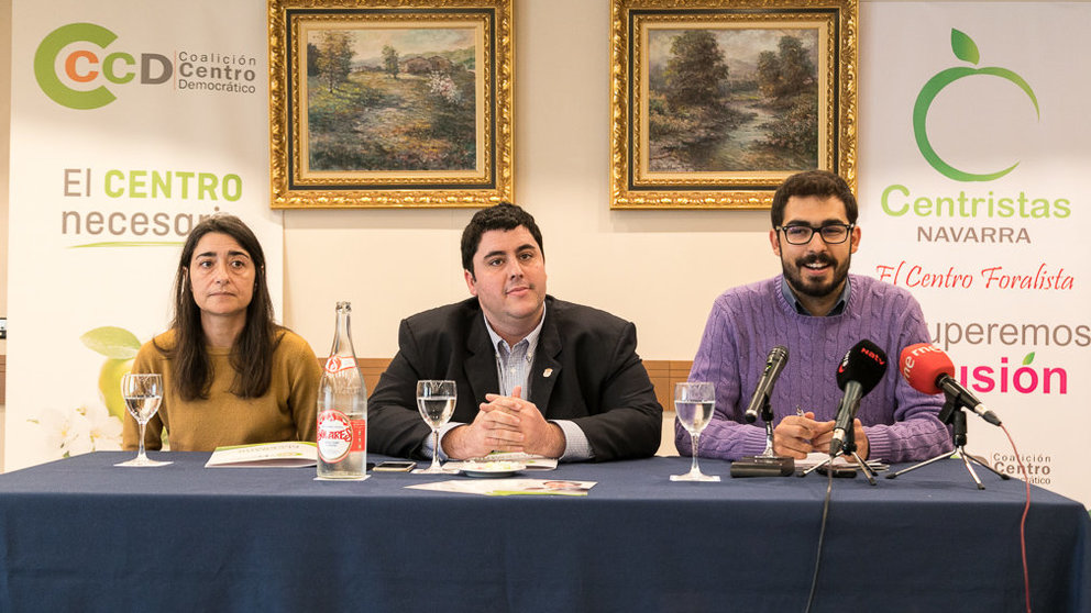 Presentación del nuevo partido CCD Navarra-Centristas con la presencia de David García Pérez, presidente nacional, y Julen Sesma Redondo, coordinador del partido en Navarra. IÑIGO ALZUGARAY (12)
