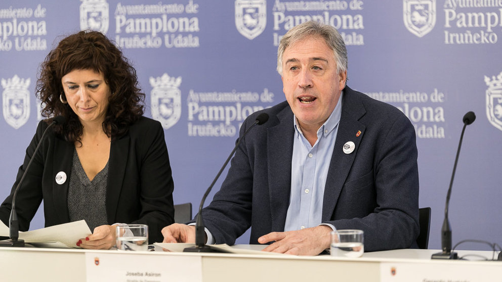 Joseba Asiron, Patricia Perales y Gerardo Hurtado presentan el proyecto de Presupuestos del Ayuntamiento de Pamplona para 2019 (10). IÑIGO ALZUGARAY