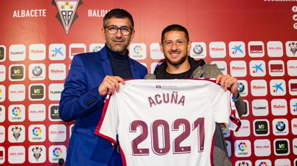 Javier Acuña seguirá en el equipo manchego hasta 2.021. Foto Albacete Balompié.