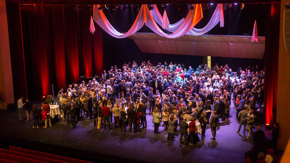 Vista panorámica de  la celebración que se llevó a cabo sobre el escenario de la Sala Principal de Baluarte (FOTOS Víctor Rodrígo)