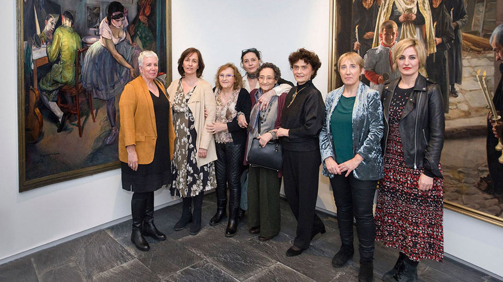 Autoridades e invitados recorren las nuevas salas del Museo de Navarra GOBIERNO DE NAVARRA