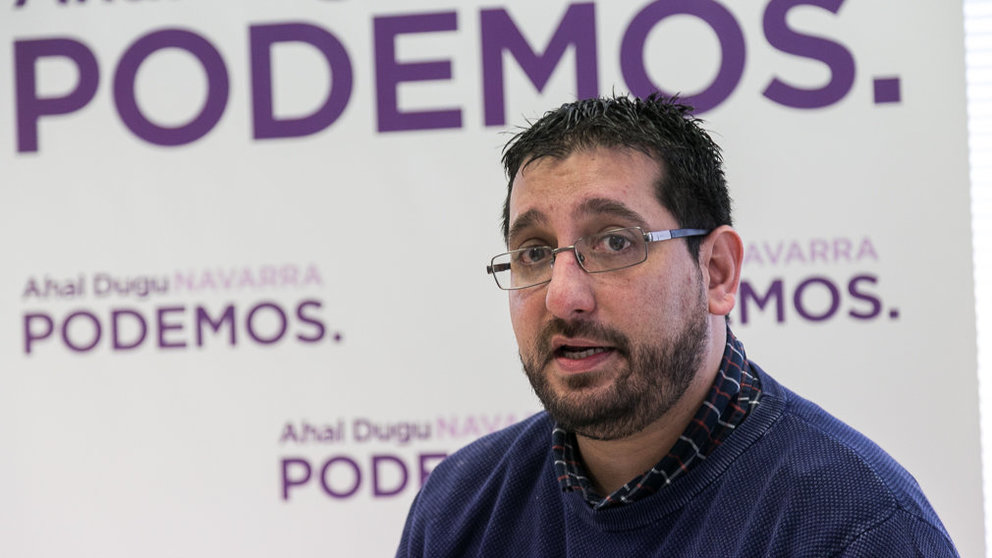 Presentación de los candidatos de Podemos al Ayuntamiento de Pamplona, Gaxan Sad, candidato a la alcaldía, y Alicia Izquierdo, número dos en la lista (05). IÑIGO ALZUGARAY