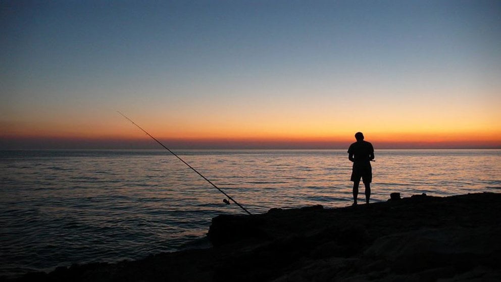 Imagen de archivo de un pescador ARCHIVO