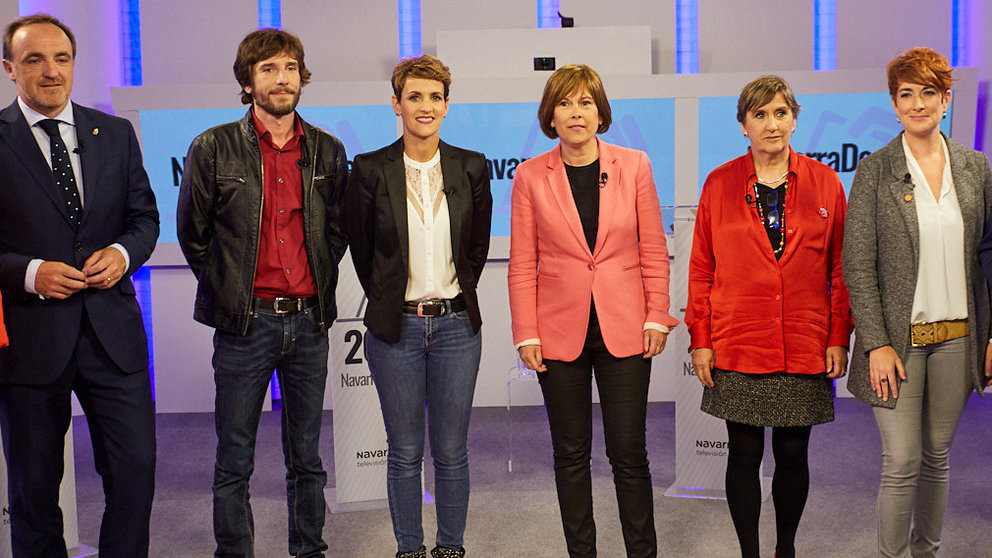 Debate electoral en Navarra Televisi..n con los seis candidatos de las formaciones que actualmente tienen representaci..n en el Parlamento de Navarra. I..IGO ALZUGARAY