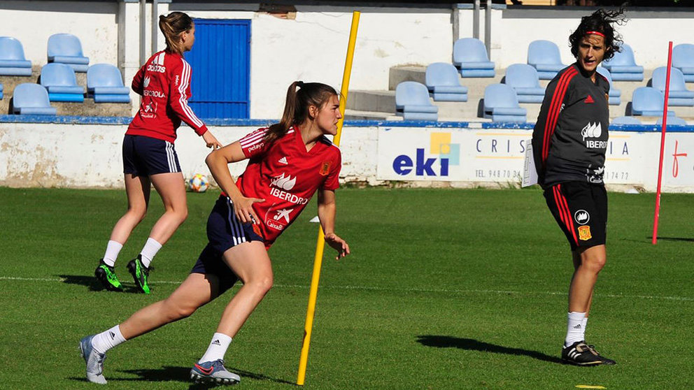 La selección española de fútbol femenino se entrena en Tafalla TWITTER SELECCIÓN ESPAÑOLA